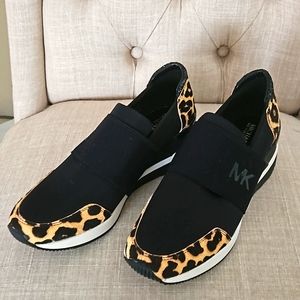 MICHAEL KORS sneakers/active black runner 8 Stylish and comfortable!